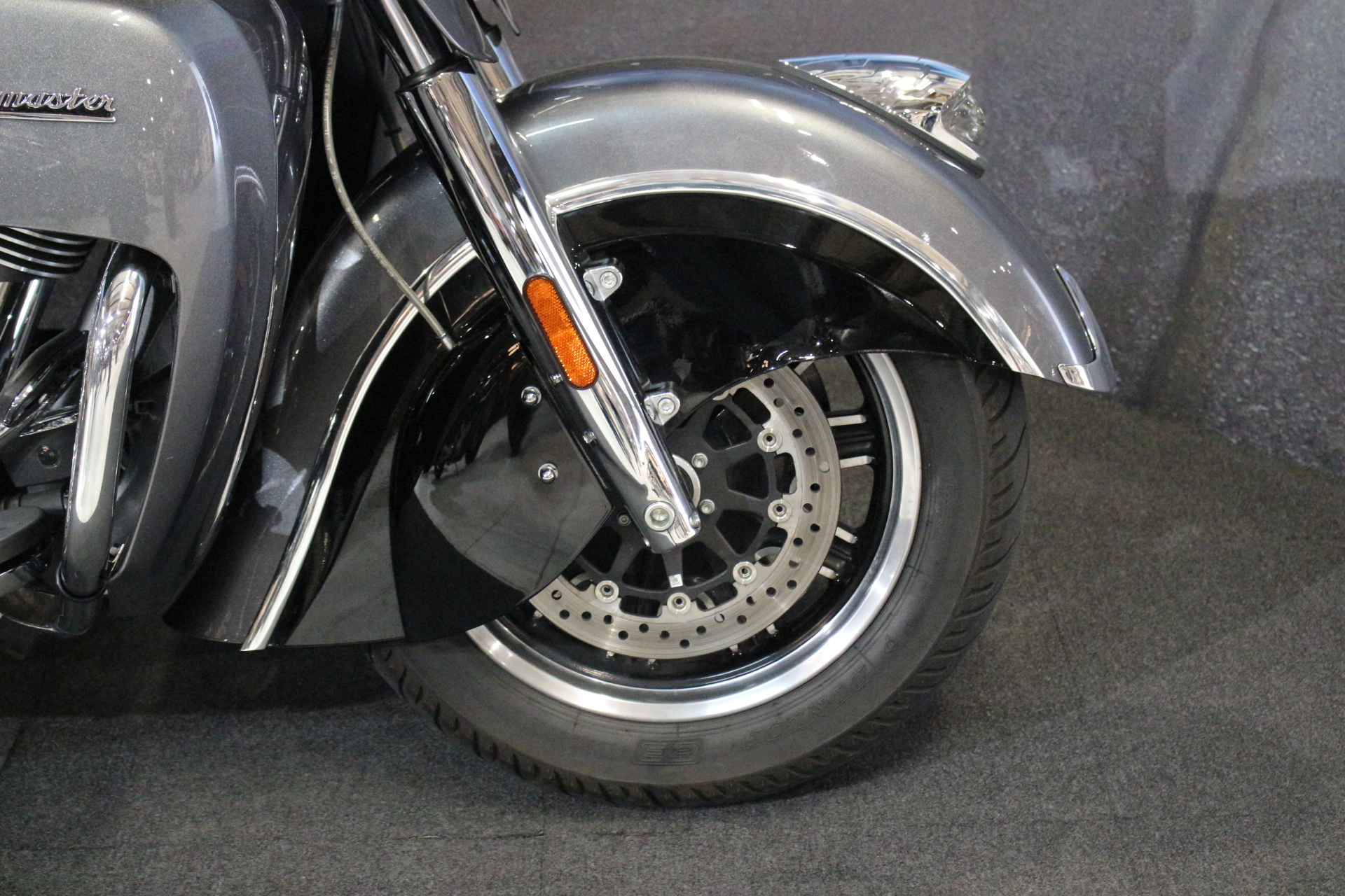 INDIAN ROADMASTER GRISE ET NOIRE 2016 OCCASION