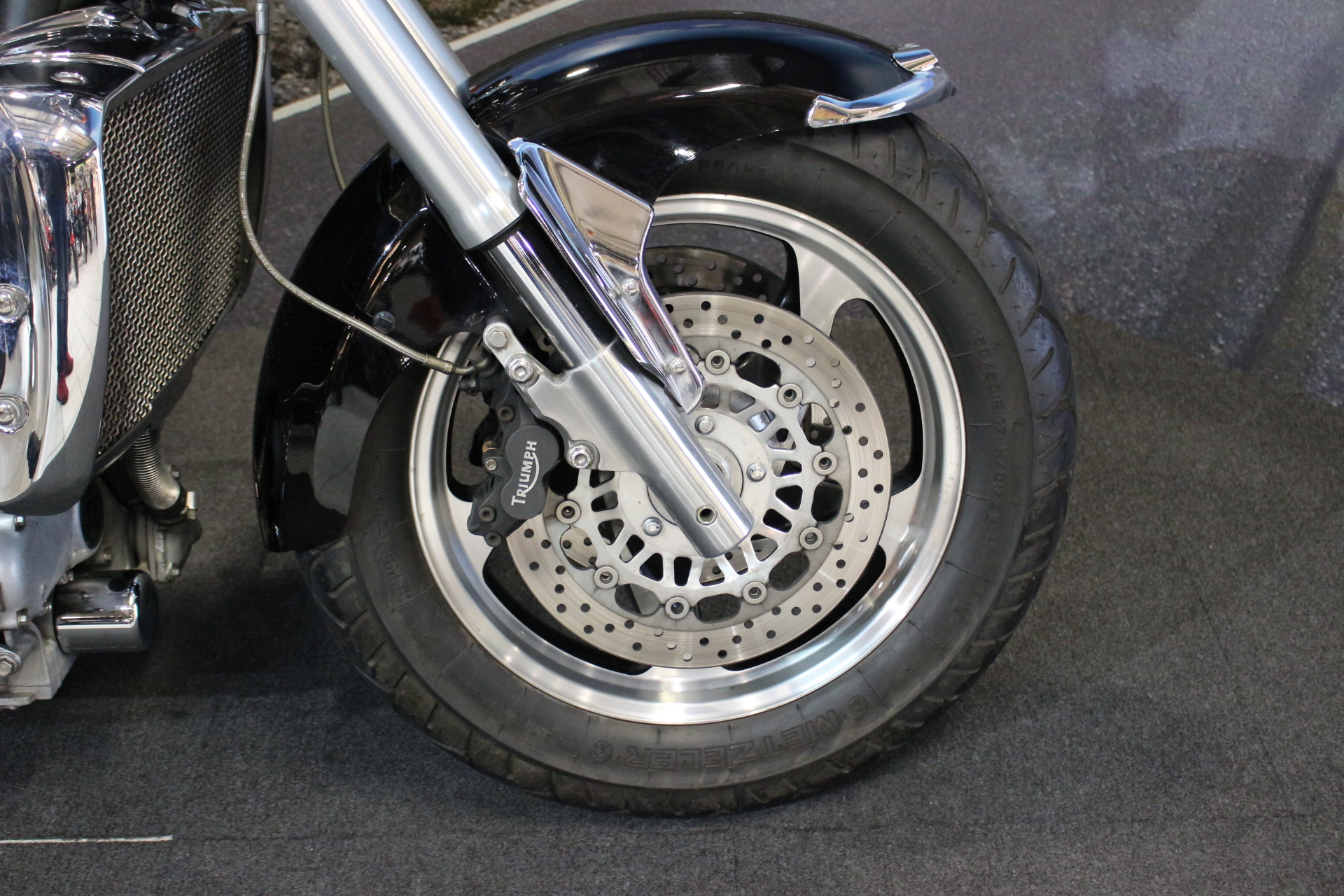 TRIUMPH ROCKET III NOIRE 2004 OCCASION