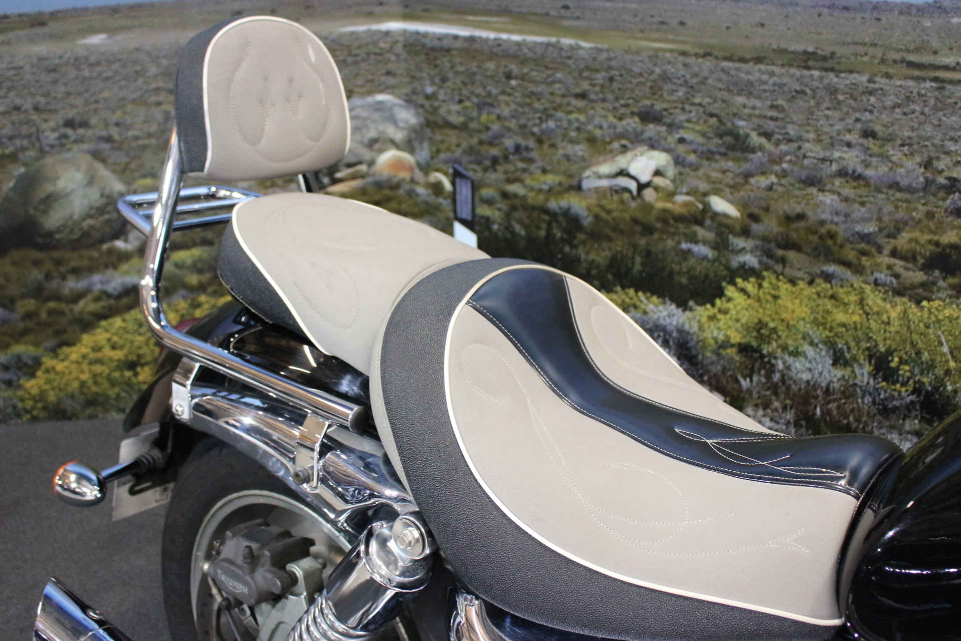 TRIUMPH ROCKET III NOIRE 2004 OCCASION