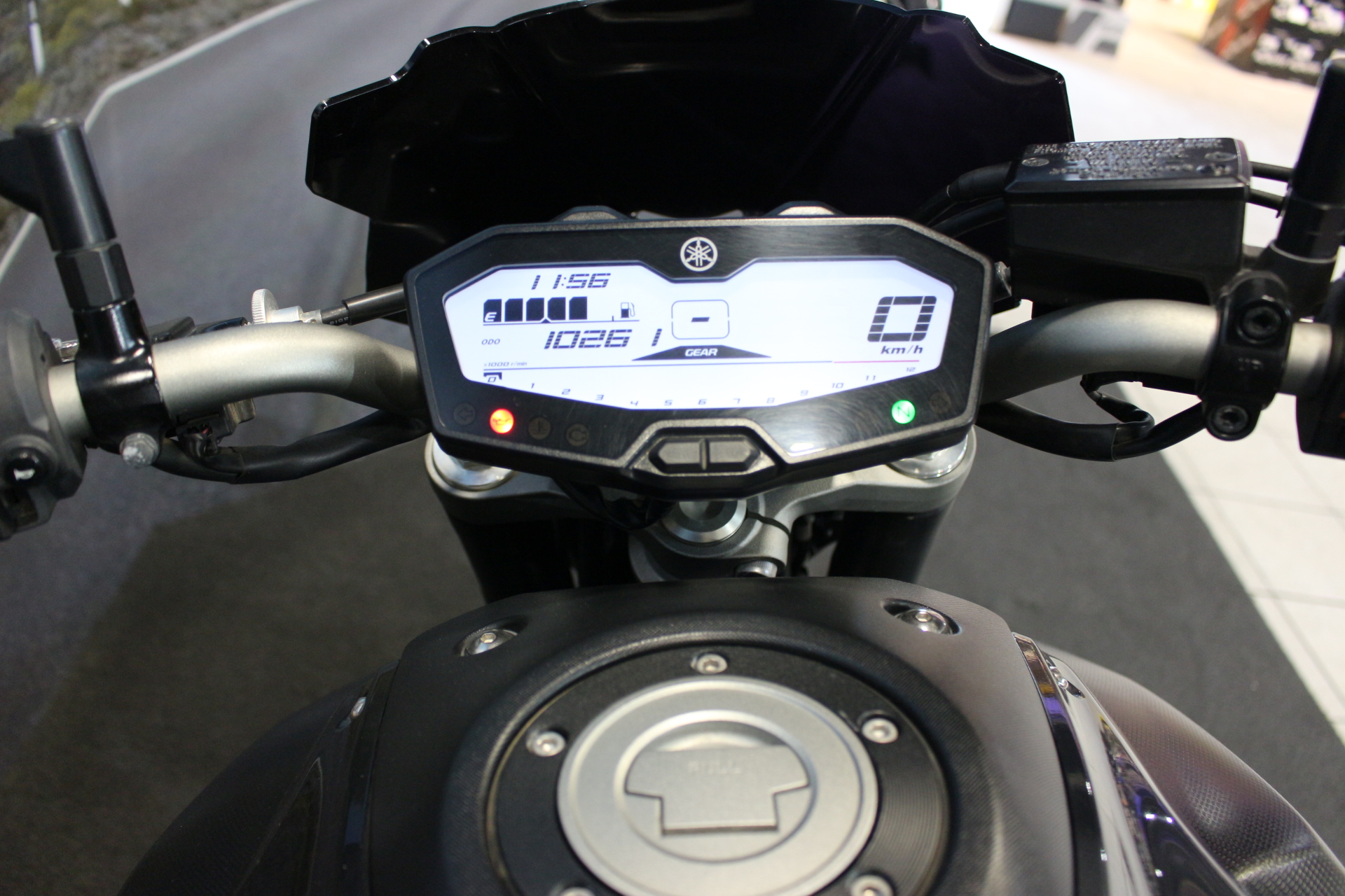 YAMAHA MT 07 GRISE 2014 OCCASION