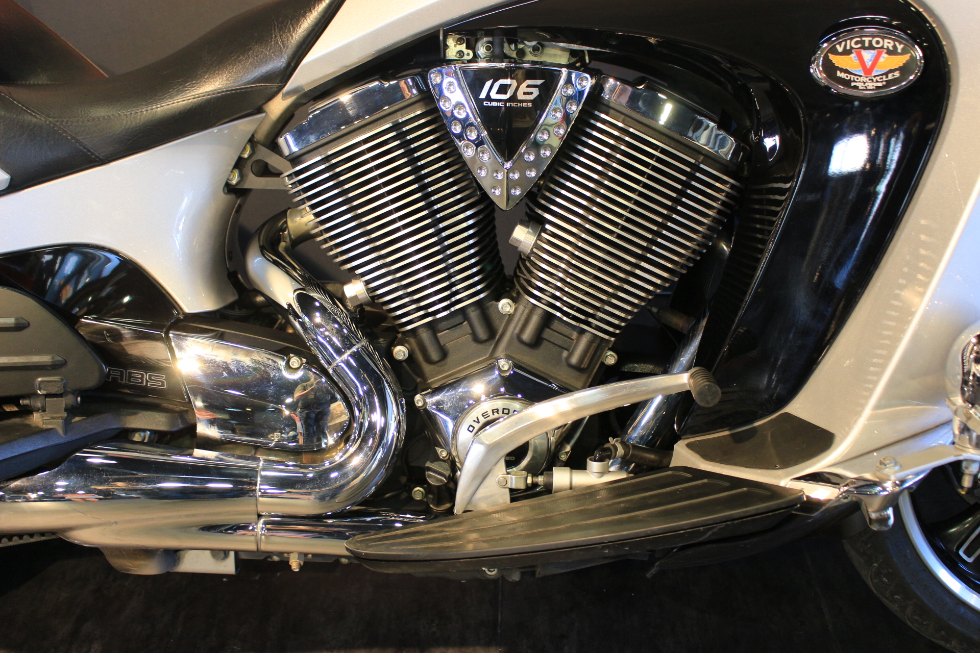 VICTORY VISION TOUR GRISE 2011 OCCASION