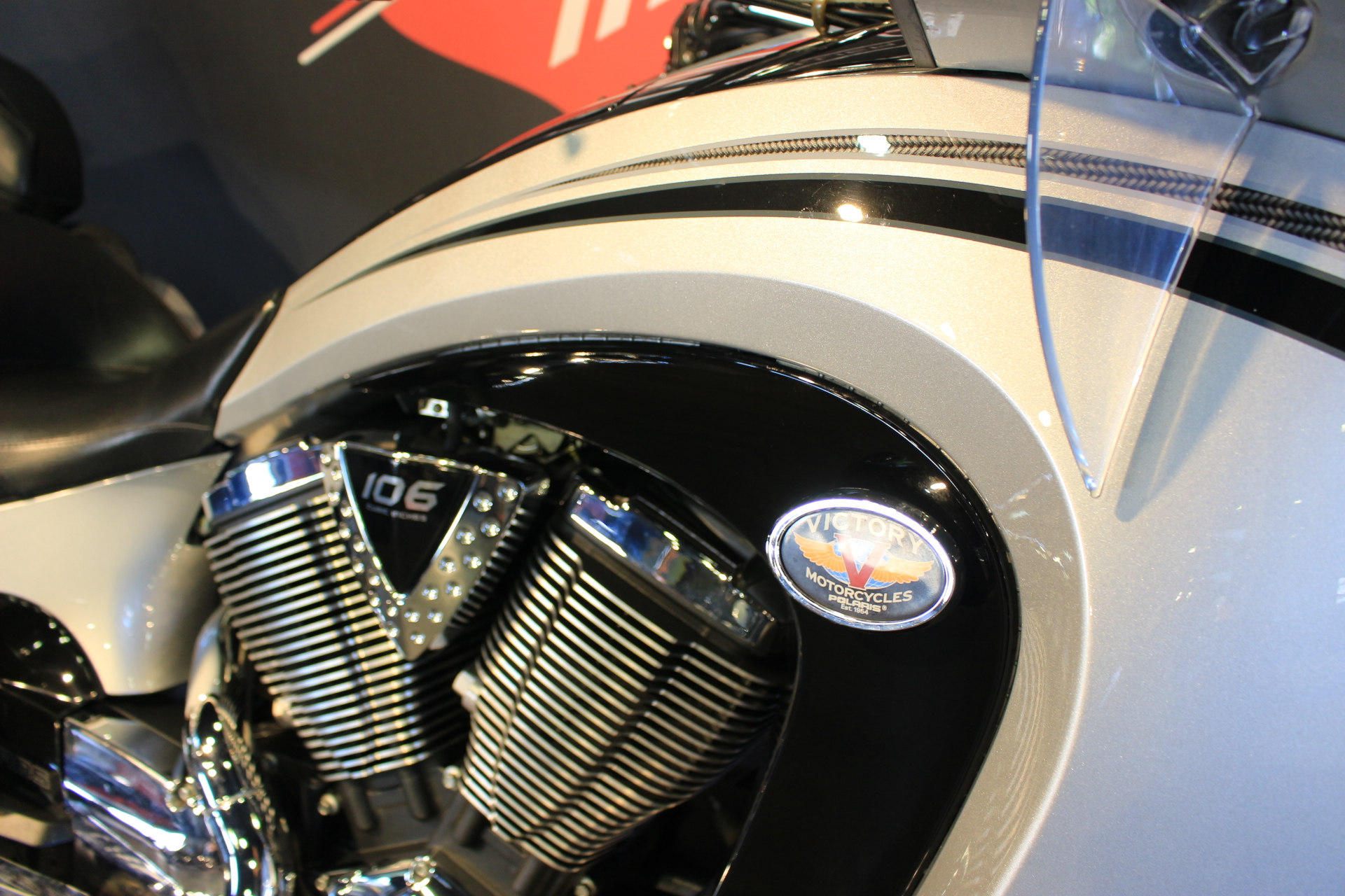 VICTORY VISION TOUR GRISE 2011 OCCASION