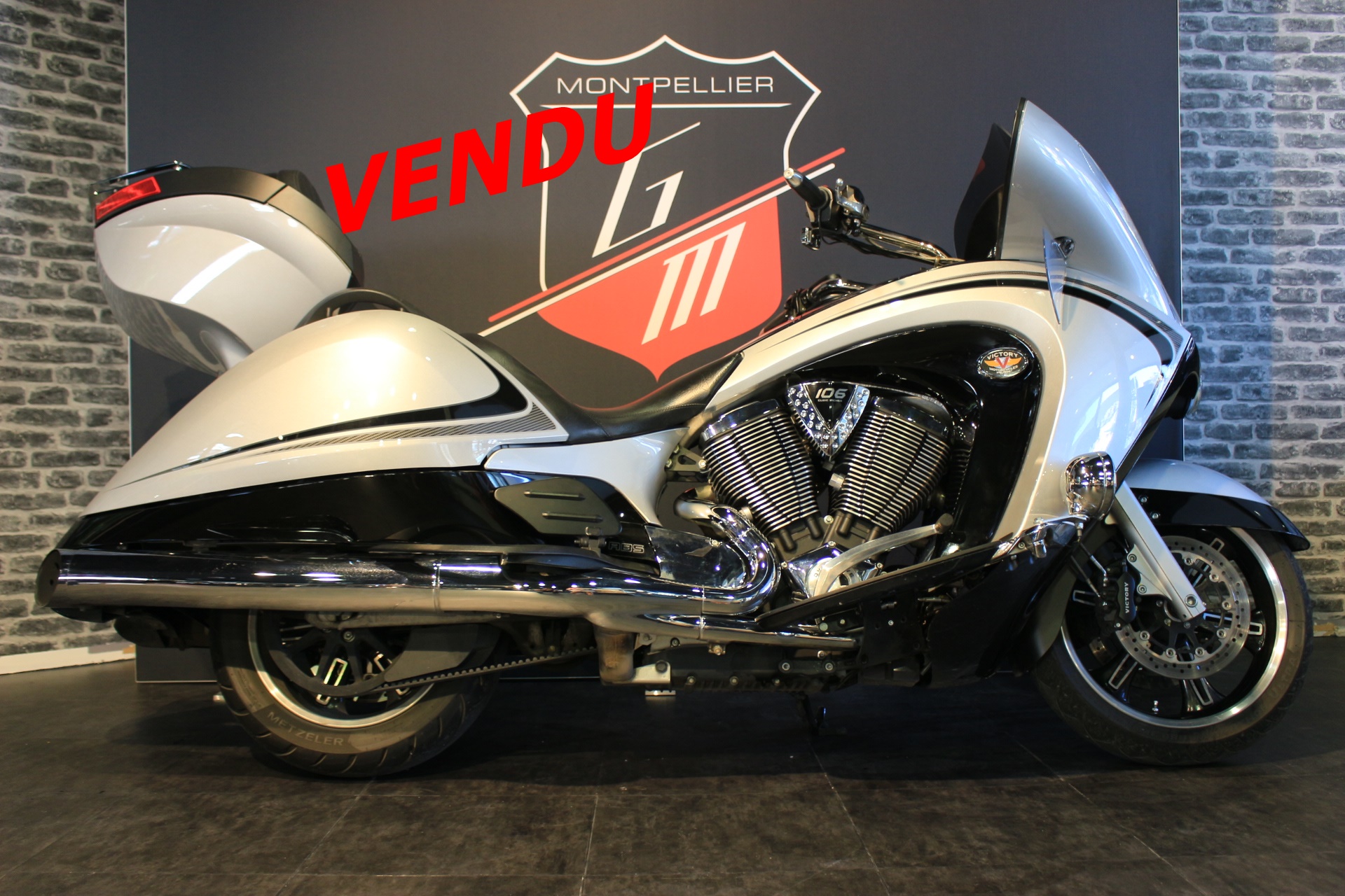 VICTORY VISION TOUR GRISE 2011 OCCASION