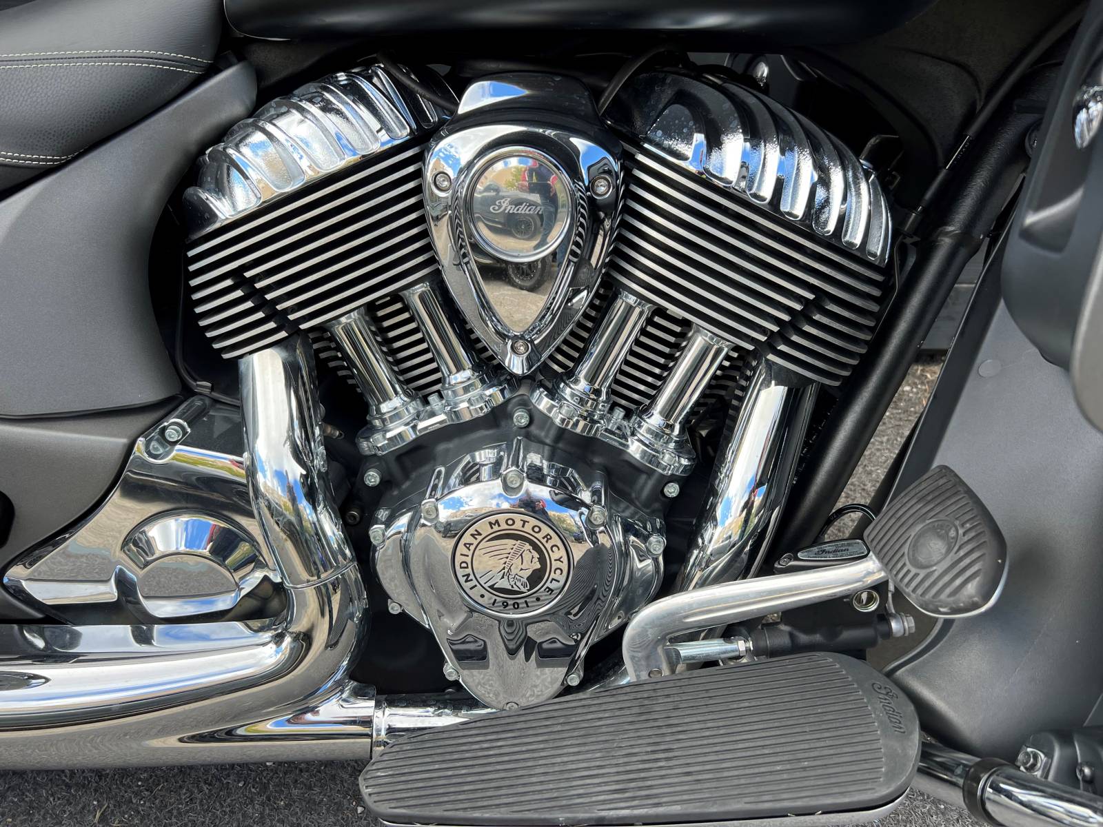 Indian Roadmaster Dark Horse 1890 Occasion Guichard Moto Montpellier Hérault 34 Gard 30