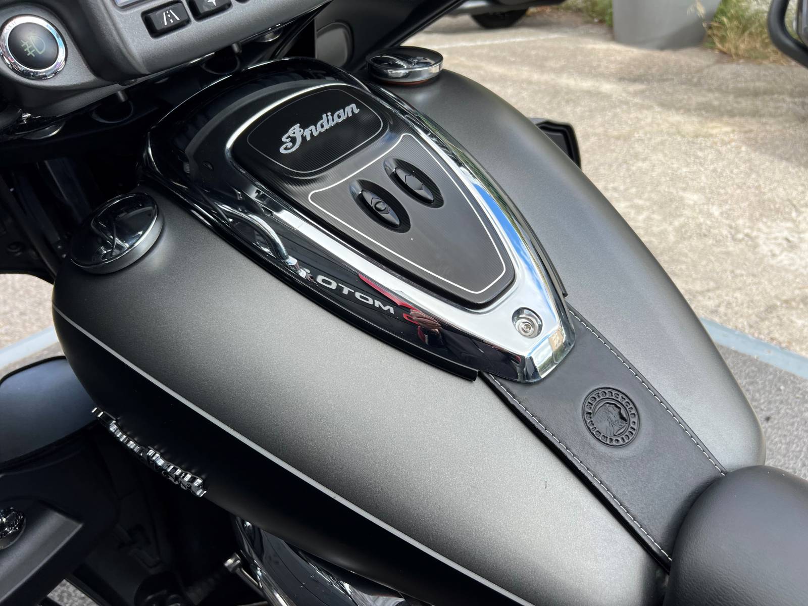 Indian Roadmaster Dark Horse 1890 Occasion Guichard Moto Montpellier Hérault 34 Gard 30