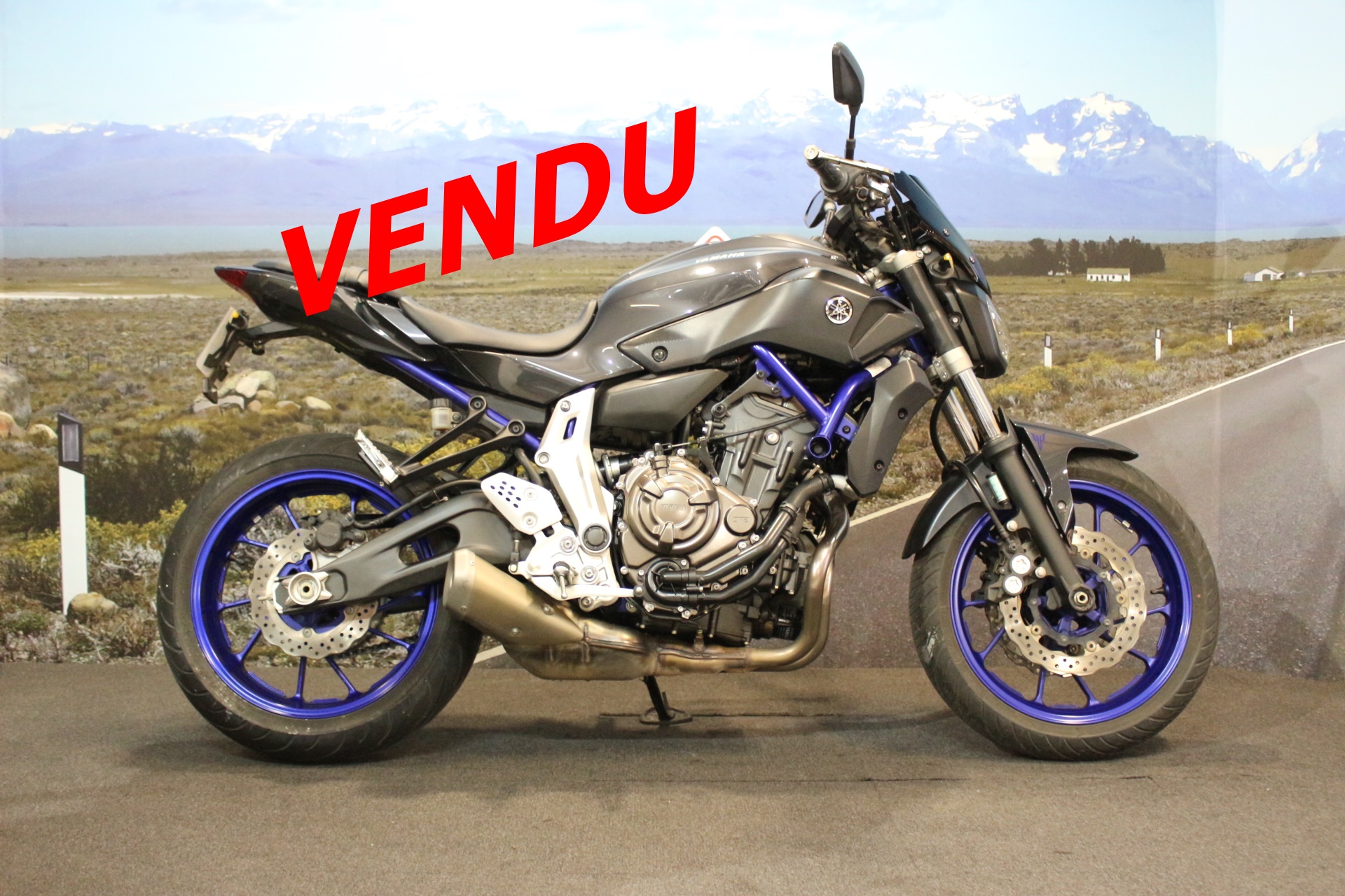 YAMAHA MT 07 GRISE 2014 OCCASION