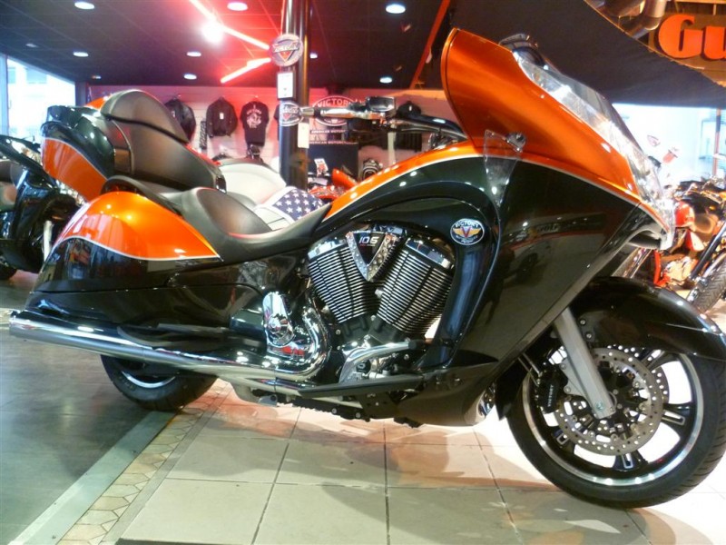 VICTORY VISION 2013 by Guichard Moto Montpellier Hérault 34