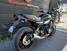 MOTO KAWASAKI DANS L'HÉRAULT