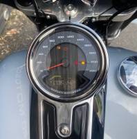 VENDU - HARLEY DAVIDSON SPORT GLIDE D'OCCASION RECENTE ET EN PARFAIT ETAT
